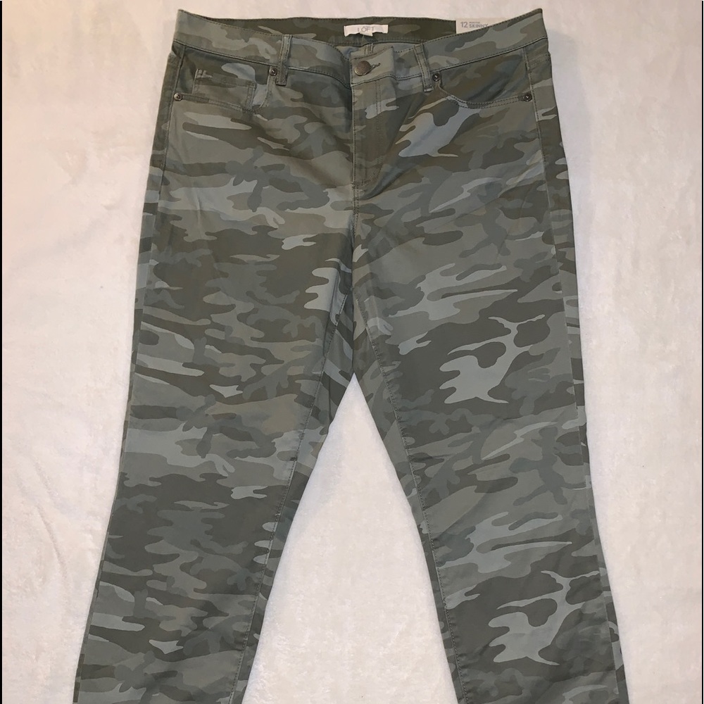 LOFT Camo Skinny Pants 12R